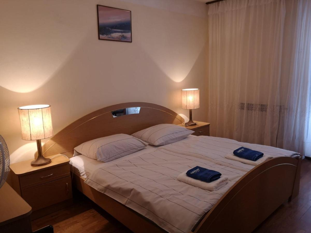 Apartments With A Parking Space Kampor, Rab - 5032 ภายนอก รูปภาพ
