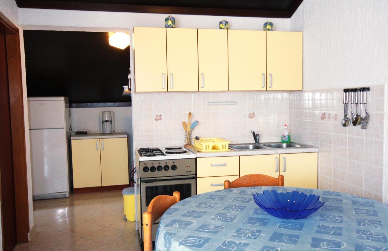 Apartments With A Parking Space Kampor, Rab - 5032 ภายนอก รูปภาพ